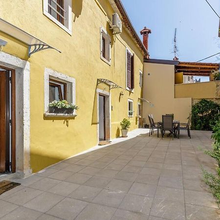 House Aves 1 Apartamento Kaštelir Exterior foto